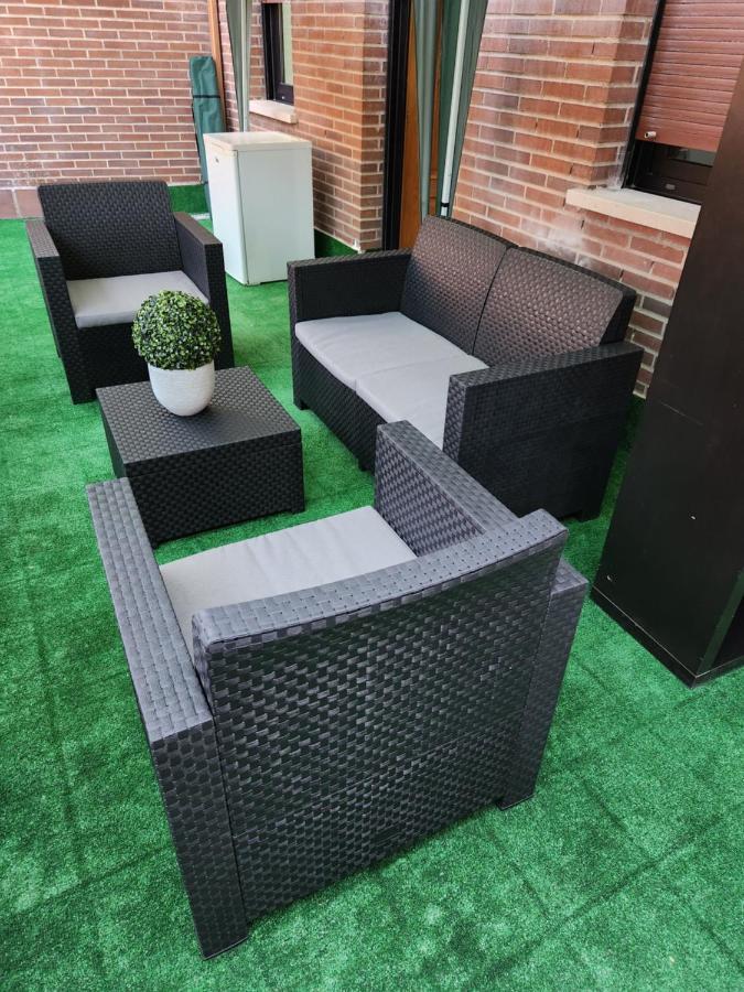 Hostel Pepe Viajes Мадрид Екстериор снимка