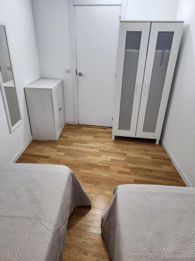 Hostel Pepe Viajes Мадрид Екстериор снимка