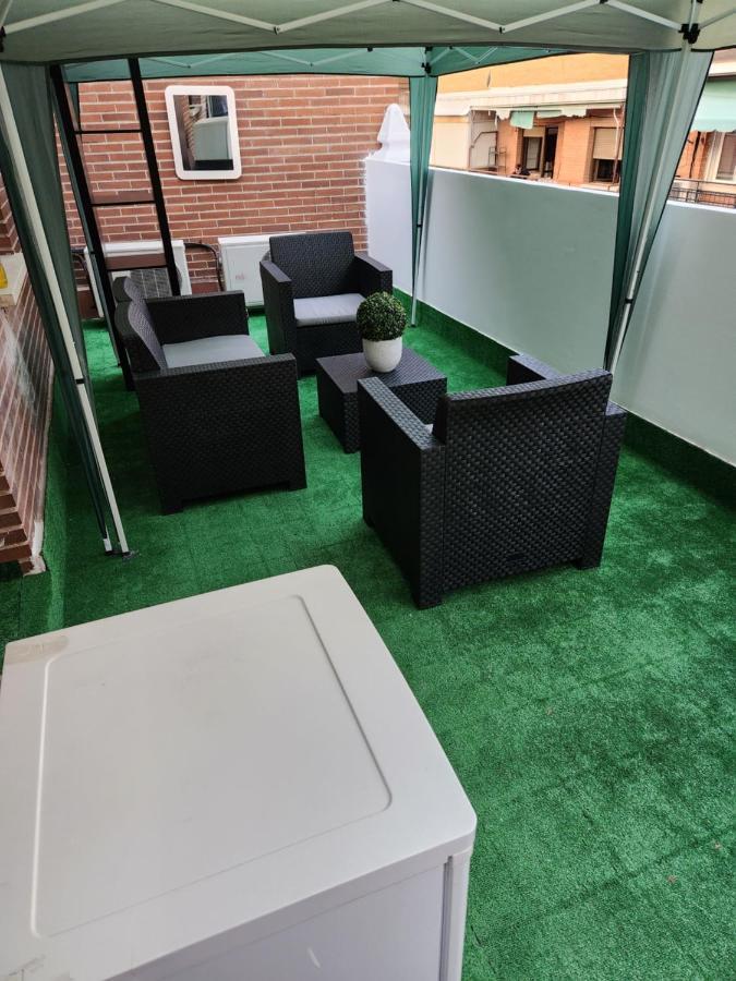 Hostel Pepe Viajes Мадрид Екстериор снимка
