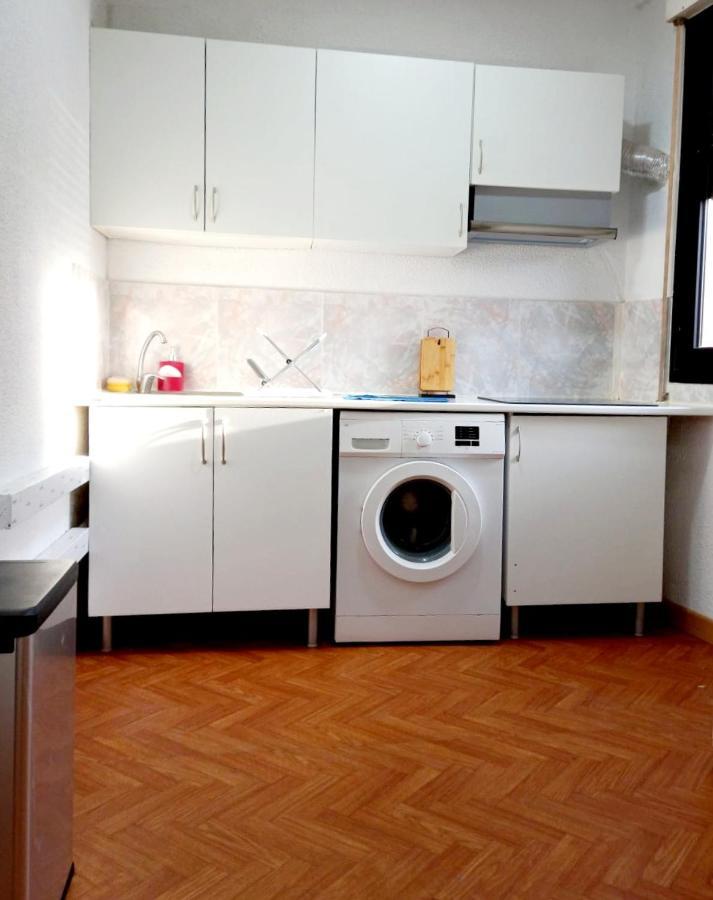 Hostel Pepe Viajes Мадрид Екстериор снимка